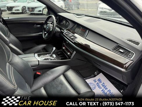 Used 2017 BMW 535i Gran Turismo image 25