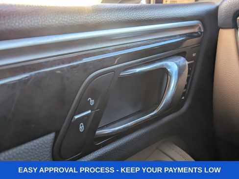 Used 2018 Porsche Macan image 37