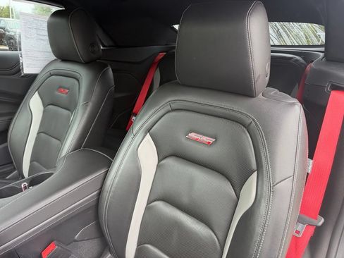 Used 2023 Chevrolet Camaro SS w/ Redline Edition RWD image 9
