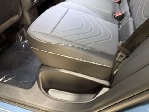 New 2026 Volkswagen Tiguan SE R-Line AWD/4WD image 23