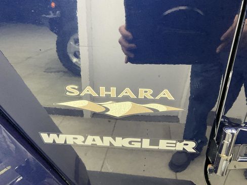 Used 2013 Jeep Wrangler Sahara w/ Connectivity Group image 22