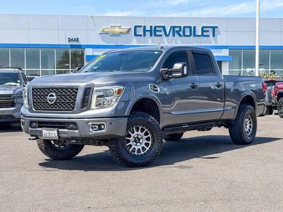 Used 2019 Nissan Titan PRO-4X w/ Pro-4x Convenience Package