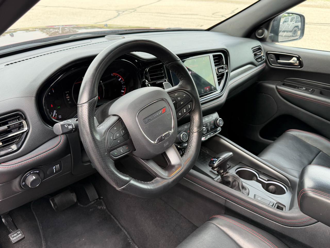 Used 2025 Dodge Durango R/T w/ Blacktop Package AWD/4WD image 13