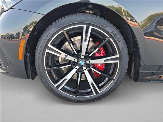 Used 2027 BMW 530i w/ M Sport Package RWD image 10