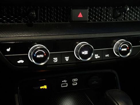 Certified 2024 Honda CR-V EX image 25