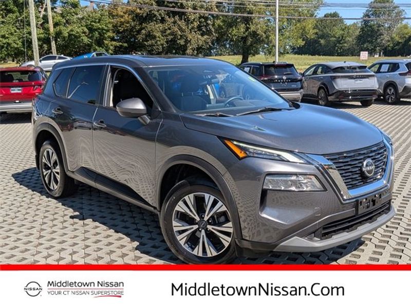 Certified 2022 Nissan Rogue SV image 1