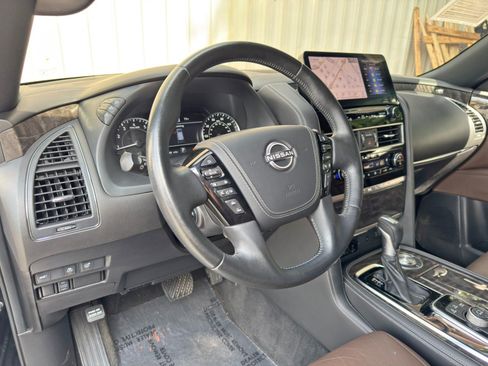 Used 2022 Nissan Armada Platinum RWD image 13