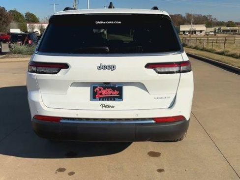 New 2025 Jeep Grand Cherokee L Laredo w/ Luxury Tech Group I image 8