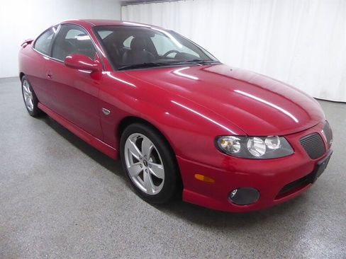Used 2004 Pontiac GTO w/ Limited Edition Pulse Red RWD image 1