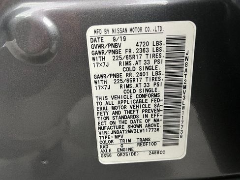 Used 2020 Nissan Rogue SV image 28