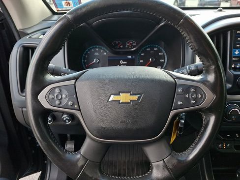 Used 2020 Chevrolet Colorado Z71 image 24