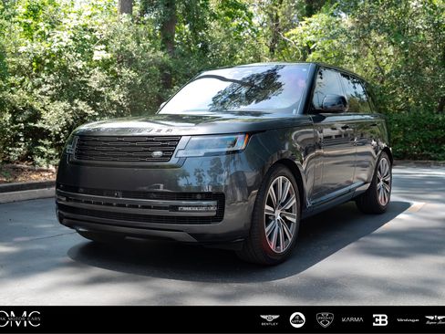 Used 2023 Land Rover Range Rover SE AWD/4WD image 1