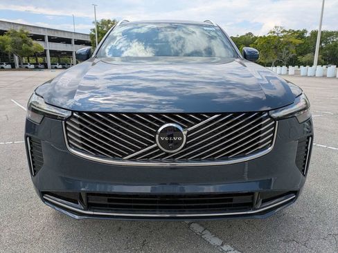 New 2026 Volvo XC90 B6 Plus w/ Protection Package Premier AWD/4WD image 9