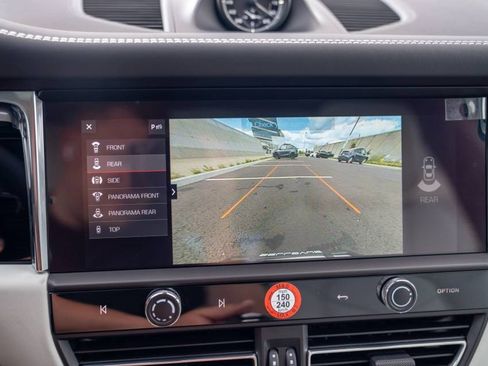 New 2026 Porsche Macan AWD/4WD image 18