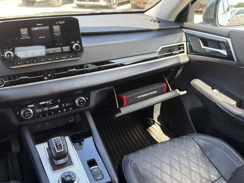 Used 2022 Mitsubishi Outlander SEL FWD image 25