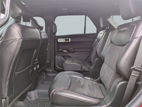 Used 2023 Ford Explorer ST w/ Equipment Group 401A image 15