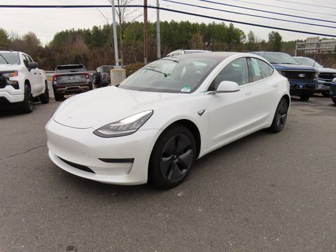 Used 2020 Tesla Model 3 Long Range image 3