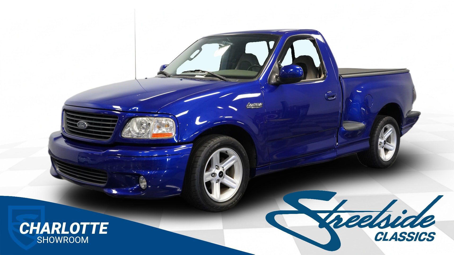 Used 2003 Ford F150 Lightning RWD image 1