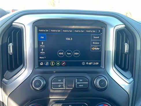 Used 2020 Chevrolet Silverado 1500 LTZ w/ LTZ Premium Package image 25