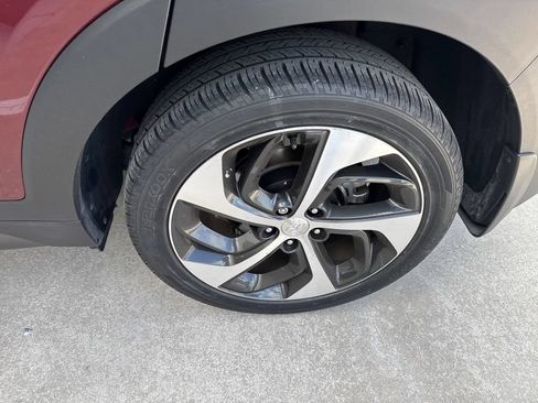Used 2016 Hyundai Tucson Sport FWD image 9