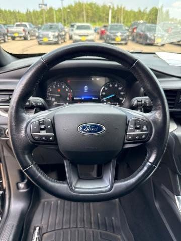 Certified 2020 Ford Explorer XLT w/ Equipment Group 202A AWD/4WD image 23