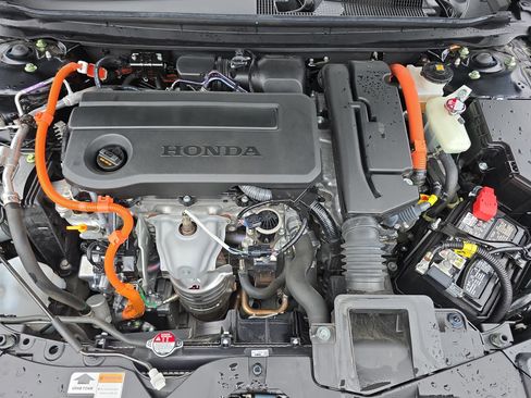 Certified 2023 Honda Accord Sport image 28