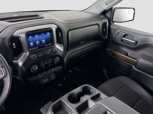 Used 2020 Chevrolet Silverado 1500 LT AWD/4WD image 24