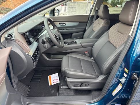 New 2026 Nissan Murano Platinum w/ Cargo Package image 10