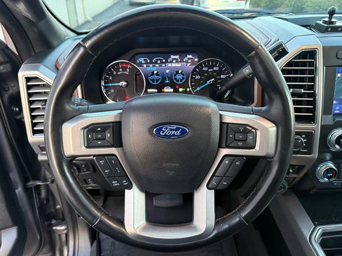 Used 2021 Ford F250 Platinum w/ FX4 Off-Road Package image 18