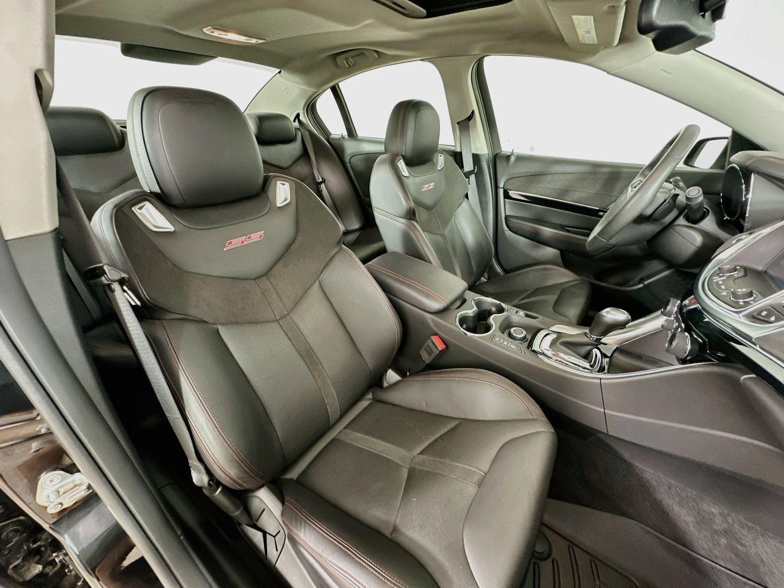 Used 2017 Chevrolet SS RWD image 46
