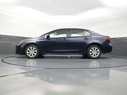 Used 2024 Toyota Corolla LE FWD image 33