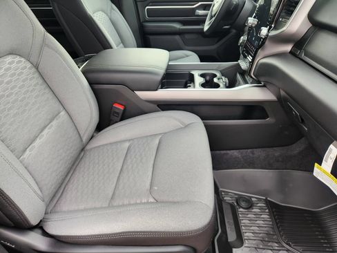 New 2026 RAM 1500 Big Horn AWD/4WD image 14