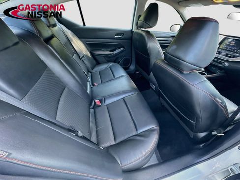 Used 2024 Nissan Altima 2.5 SR FWD image 33