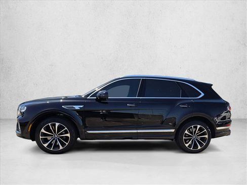 Used 2024 Bentley Bentayga AWD/4WD image 9