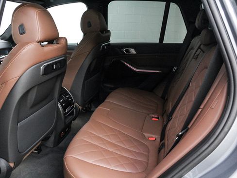 Used 2025 BMW X5 sDrive40i w/ Parking Assistance Package RWD image 17