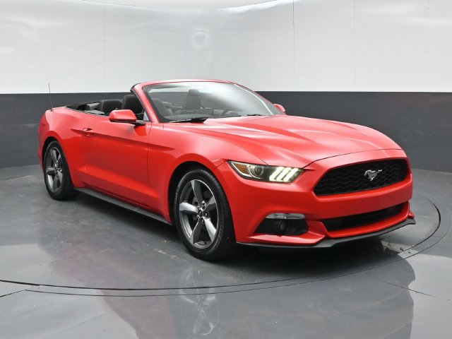 Used 2017 Ford Mustang Convertible w/ Equipment Group 051A RWD image 1