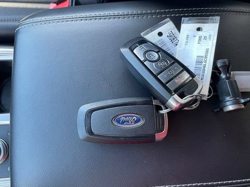 Certified 2020 Ford Explorer XLT w/ Equipment Group 202A AWD/4WD image 35