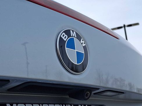 Used 2017 BMW 230i Convertible image 32