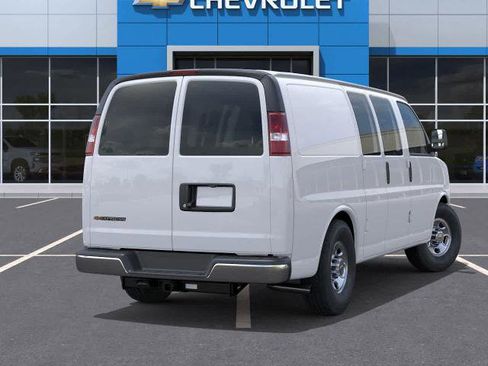 New 2025 Chevrolet Express 2500 w/ Cold Climate Package image 4