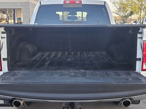 Used 2018 RAM 1500 SLT image 20