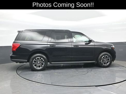 Certified 2024 Ford Expedition Max XLT AWD/4WD image 3