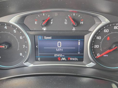 Used 2020 Chevrolet Equinox LT FWD image 22