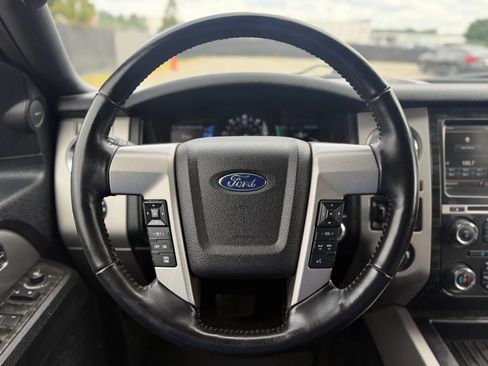Used 2015 Ford Expedition EL Limited w/ Equipment Group 301A AWD/4WD image 26