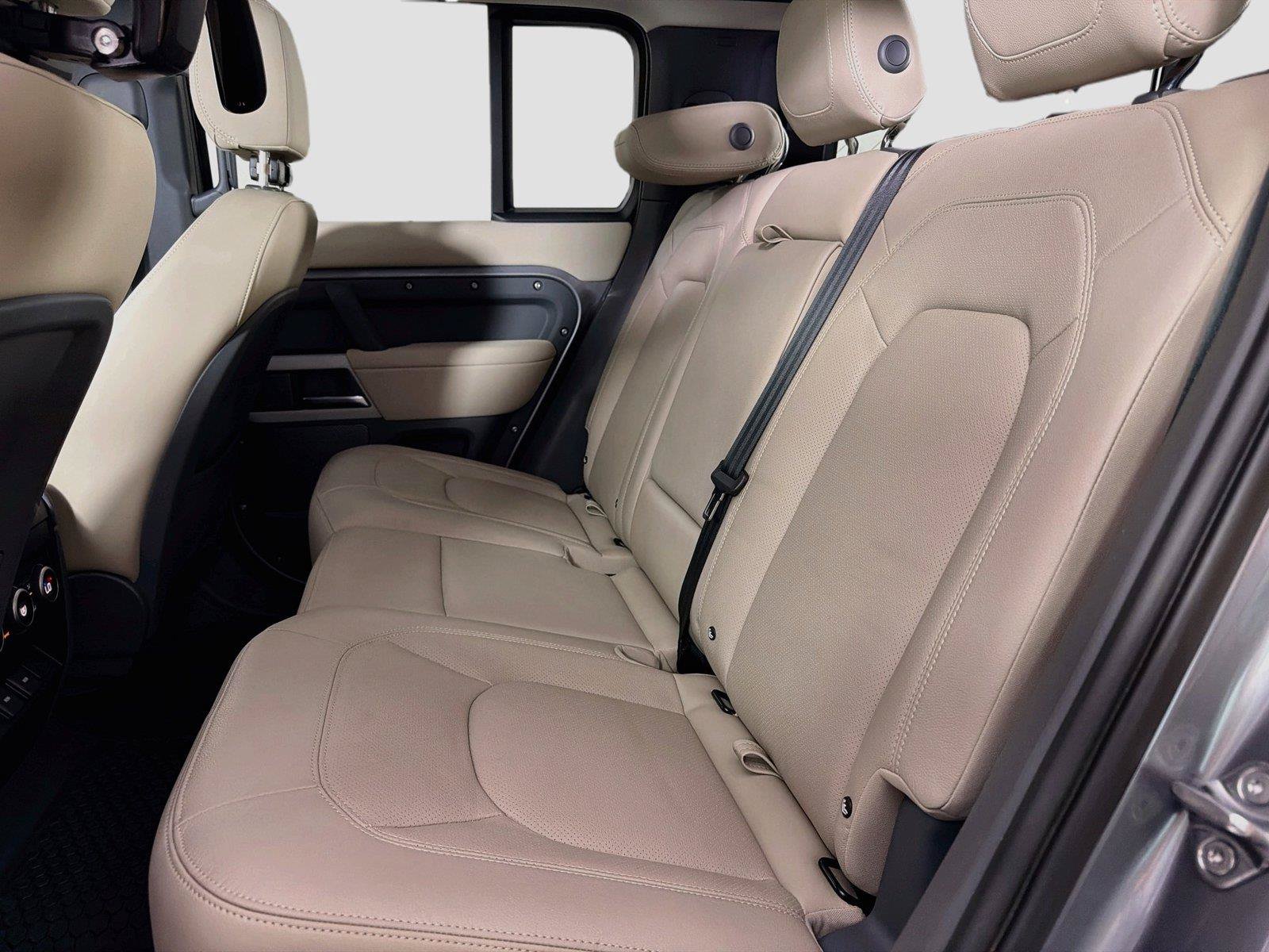 Certified 2023 Land Rover Defender 110 S AWD/4WD image 25