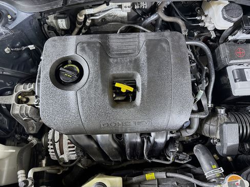 Used 2021 Kia Seltos S FWD image 38