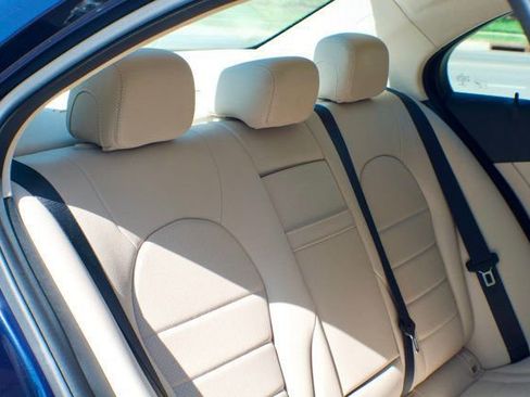 Used 2015 Mercedes-Benz C 300 4MATIC Sedan image 55