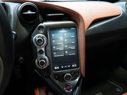 Used 2018 McLaren 720S image 38