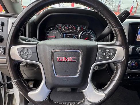 Used 2018 GMC Sierra 2500 SLT w/ Duramax Plus Package image 11