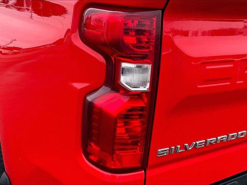 Used 2020 Chevrolet Silverado 1500 LT w/ All-Star Edition image 31