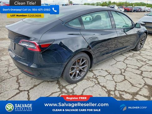 Used 2021 Tesla Model 3 RWD image 4